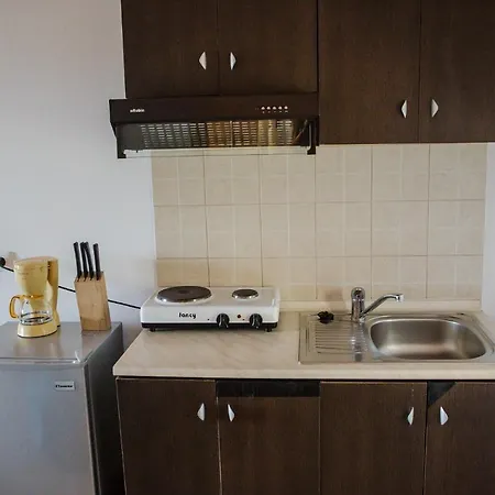 Zeus Throne Ii Apartahotel Afión