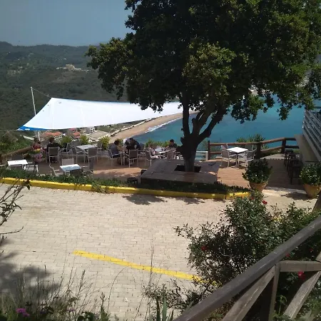 Aparthotel Zeus Throne Ii