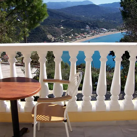 Apart Otel Zeus Throne Ii 4*